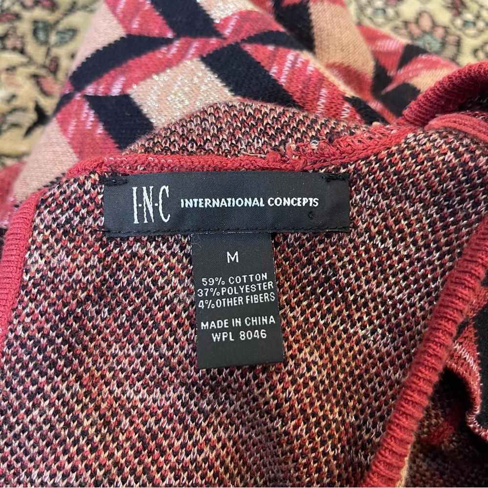 Inc Red/Gold/Black Geometric Patterned Turtle Neck Sleeveless Top Size M - Picture 7 of 7